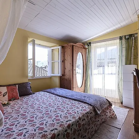 Διαμέρισμα Alla Corte Dei Fiori